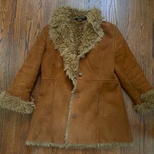 Vintage faux fur lines coat